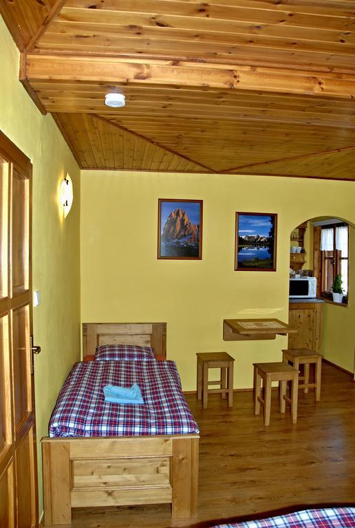 Pension Cortina Pec pod Sněžkou Zimmer foto